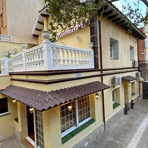 Casa Flores Del Mediterraneo Homestay