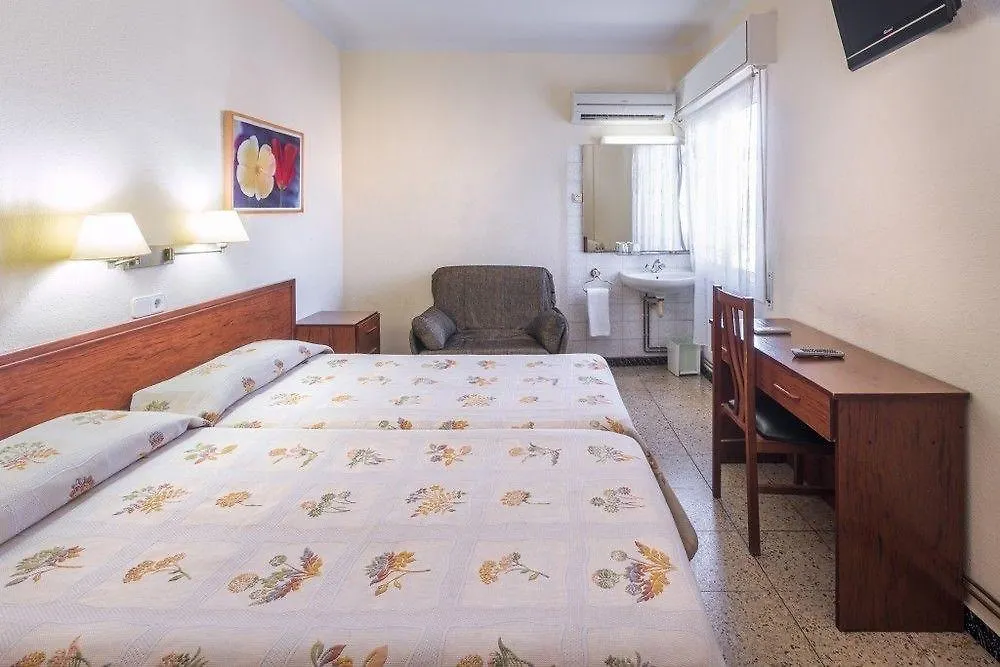 Casa de hóspedes Hostal Solimar Badalona